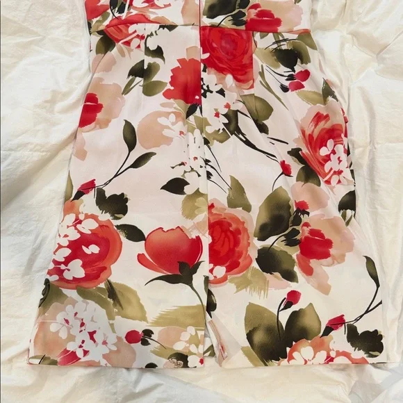 Dress Barn Floral Sheath Dress/ Woman/ Size Petite 4 - Picture 9 of 15
